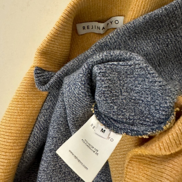 Rejina Pyo Colorblock Ribbed Funnel Neck Top Size M - Picture 4 of 4